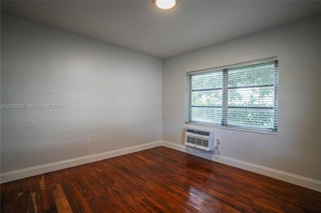 433 NE 82nd St 5, Miami, FL 33138