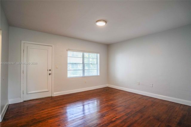 433 NE 82nd St 5, Miami, FL 33138