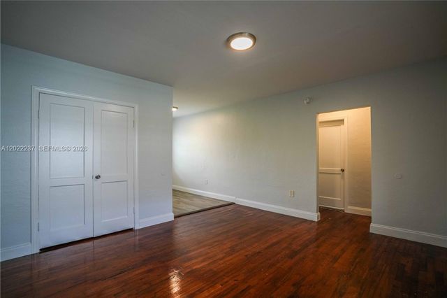 433 NE 82nd St 5, Miami, FL 33138