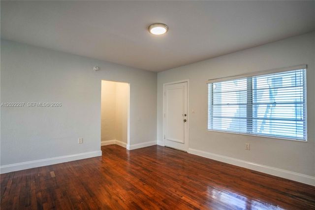 433 NE 82nd St 5, Miami, FL 33138