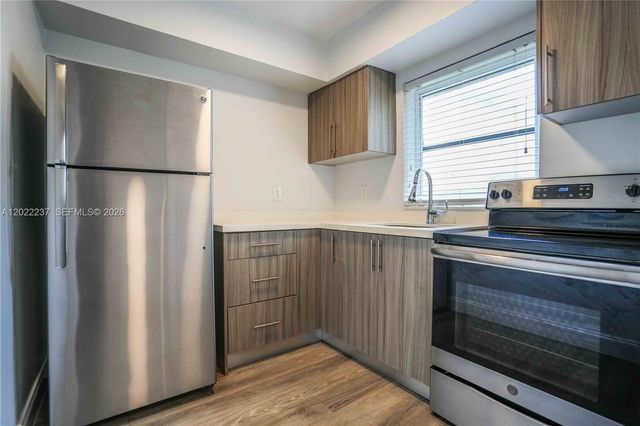 433 NE 82nd St 5, Miami, FL 33138