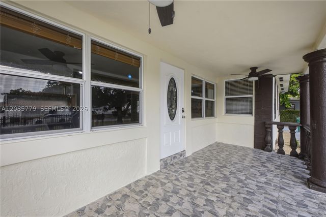65 NW 118th St, Miami, FL 33168