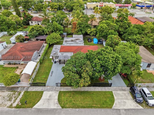 65 NW 118th St, Miami, FL 33168