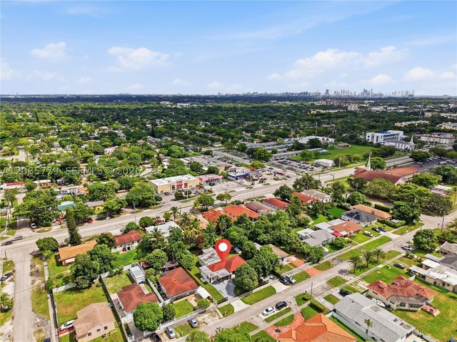 65 NW 118th St, Miami, FL 33168