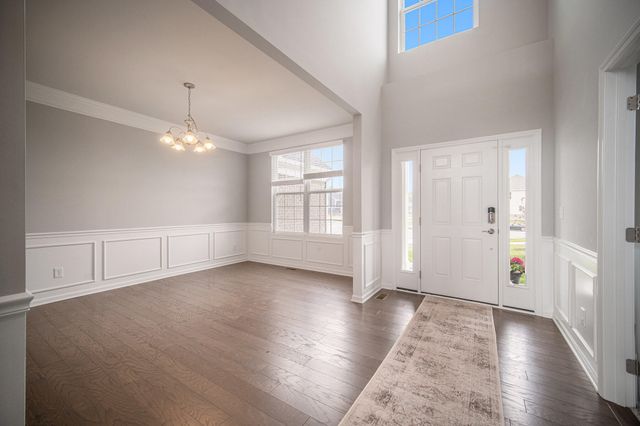 2430 Meadow Hills Drive, Ann Arbor, MI 48108