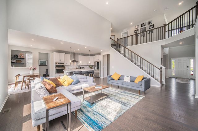 2430 Meadow Hills Drive, Ann Arbor, MI 48108