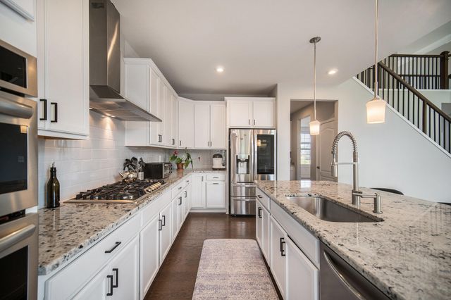 2430 Meadow Hills Drive, Ann Arbor, MI 48108