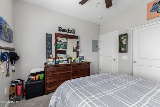 2511 W QUEEN CREEK Road 430, Chandler, AZ 85248