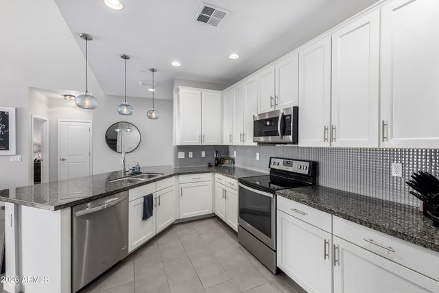 2511 W QUEEN CREEK Road 430, Chandler, AZ 85248
