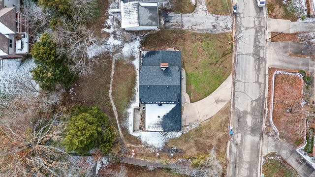 1423 BOSS TERRACE DR, Jefferson City, MO 65109