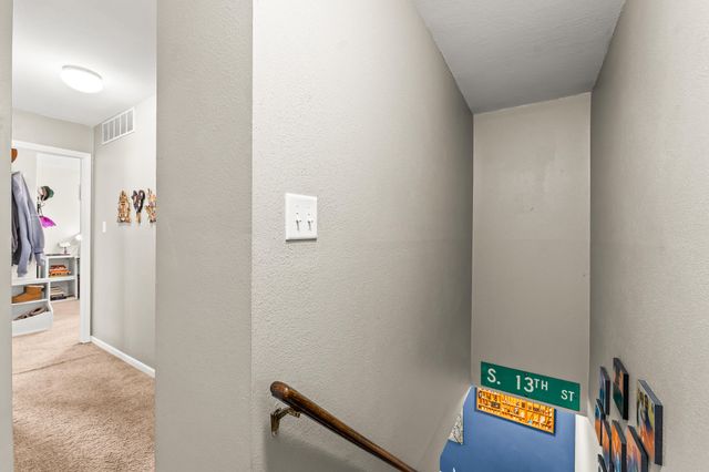 1423 BOSS TERRACE DR, Jefferson City, MO 65109