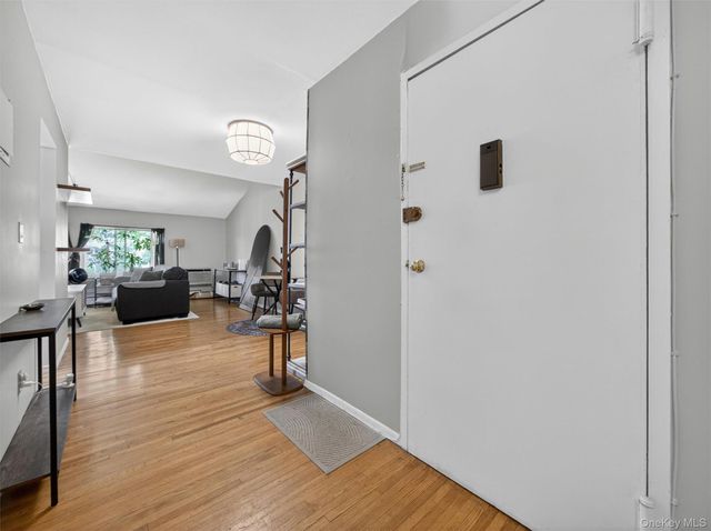 10E Blue Hill 10E, Orangeburg, NY 10962