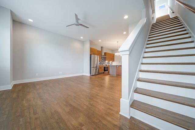 496 W Trinity Ln Unit 4, Nashville, TN 37207