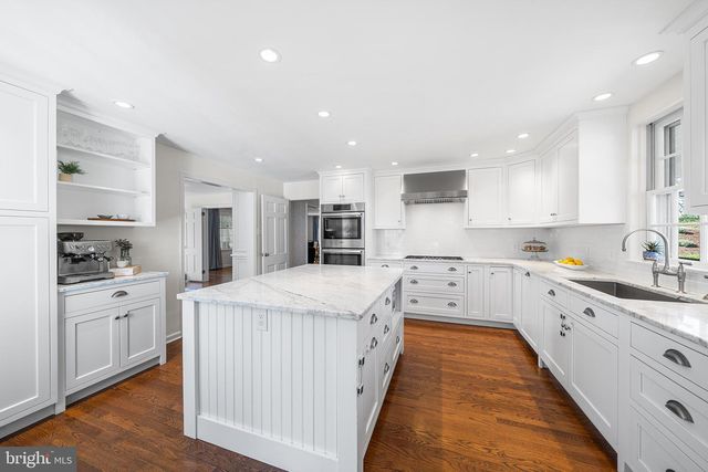 130 COLKET LN, Devon, PA 19333