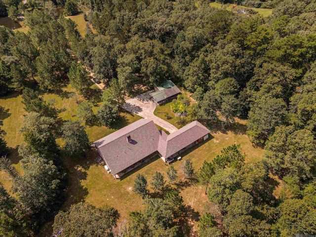 14576 Hwy 10, Clinton, LA 70722