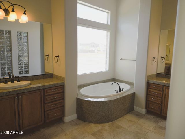 26417 N 49TH Lane, Phoenix, AZ 85083