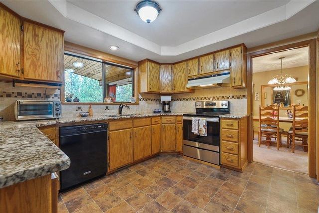 9105 S Sherman Rd, Spokane, WA 99224