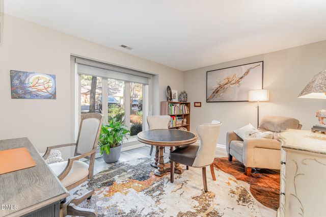 141 Berry Patch Lane, Chapel Hill, NC 27514