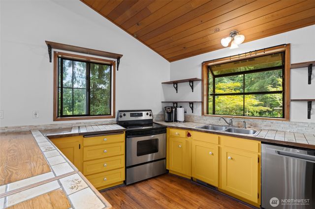 22426 Criddle Lane, Mount Vernon, WA 98274
