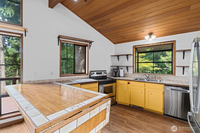 22426 Criddle Lane, Mount Vernon, WA 98274