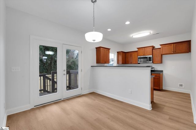 9 Jay Street, Greenville, SC 29601