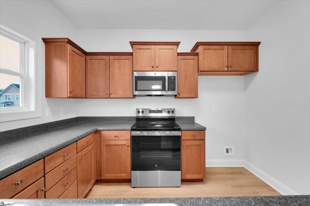 9 Jay Street, Greenville, SC 29601