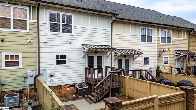 9 Jay Street, Greenville, SC 29601