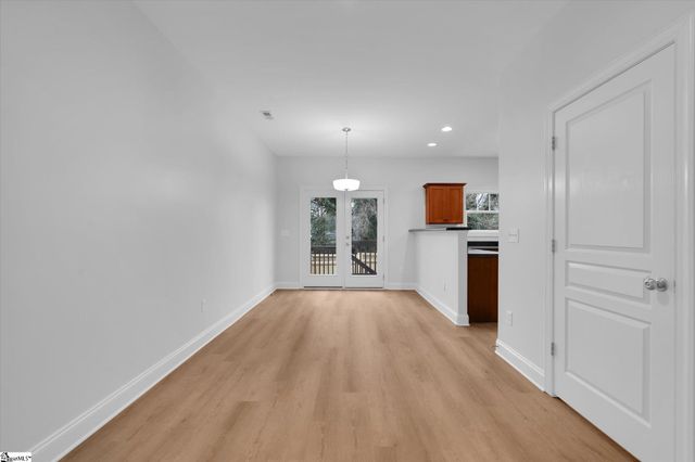 9 Jay Street, Greenville, SC 29601