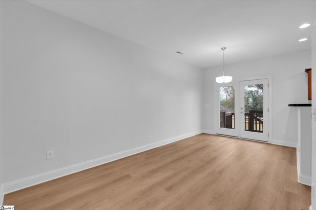 9 Jay Street, Greenville, SC 29601