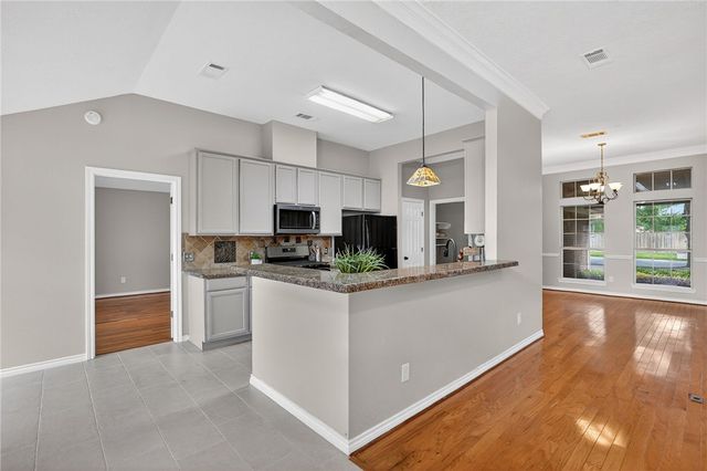 2925 Mirrormere Circle, Bryan, TX 77807