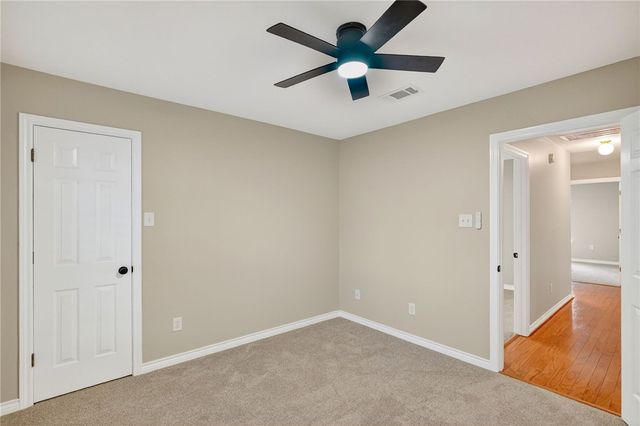 2925 Mirrormere Circle, Bryan, TX 77807