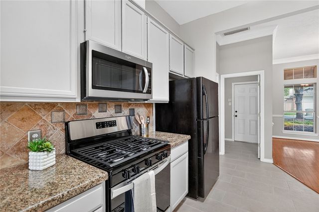 2925 Mirrormere Circle, Bryan, TX 77807
