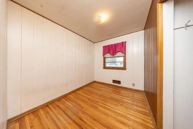 1500 Towne Terrace, Bloomington, MN 55431