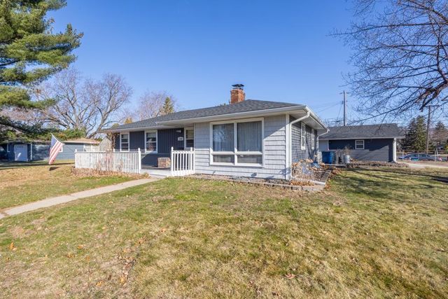 1500 Towne Terrace, Bloomington, MN 55431