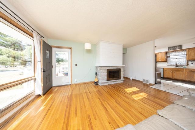 1500 Towne Terrace, Bloomington, MN 55431