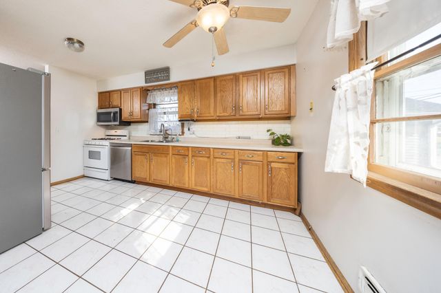 1500 Towne Terrace, Bloomington, MN 55431