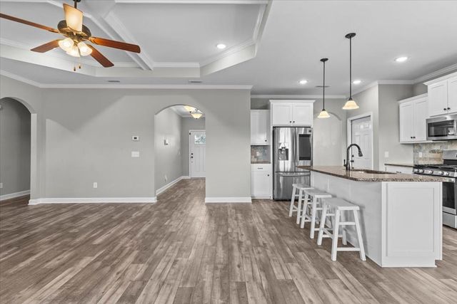 101 Southern Winds Dr, Enterprise, AL 36330