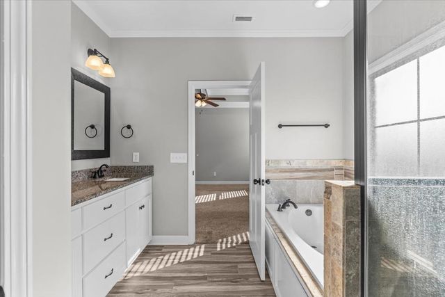 101 Southern Winds Dr, Enterprise, AL 36330