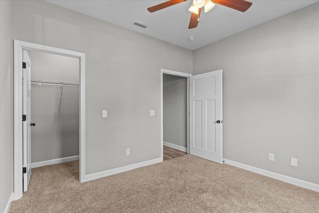 101 Southern Winds Dr, Enterprise, AL 36330