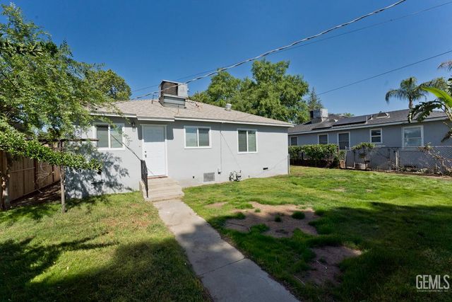 2914 Cedar Street, Bakersfield, CA 93301