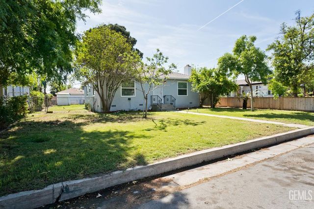 2914 Cedar Street, Bakersfield, CA 93301