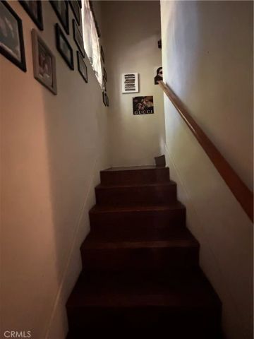 5620 CARTWRIGHT Avenue, North Hollywood, CA 91601