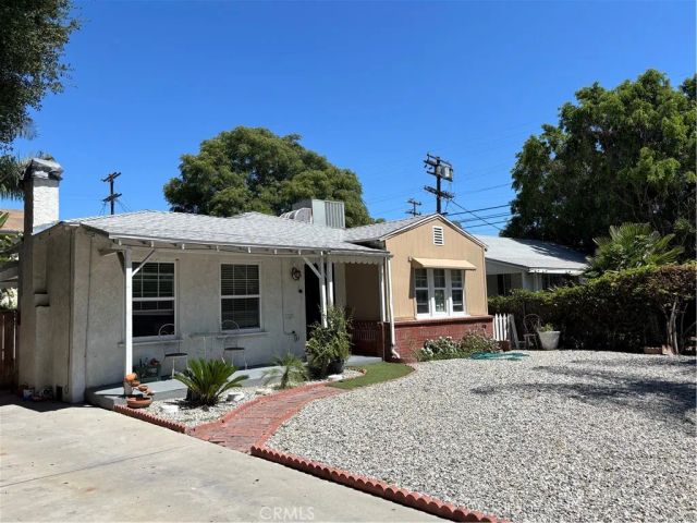 5620 CARTWRIGHT Avenue, North Hollywood, CA 91601