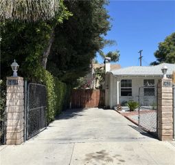 5620 CARTWRIGHT Avenue, North Hollywood, CA 91601