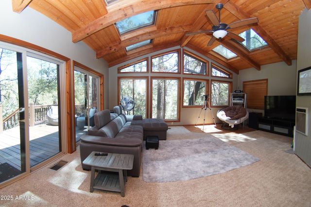 4843 N Mountain Sunrise Street, Pine, AZ 85544