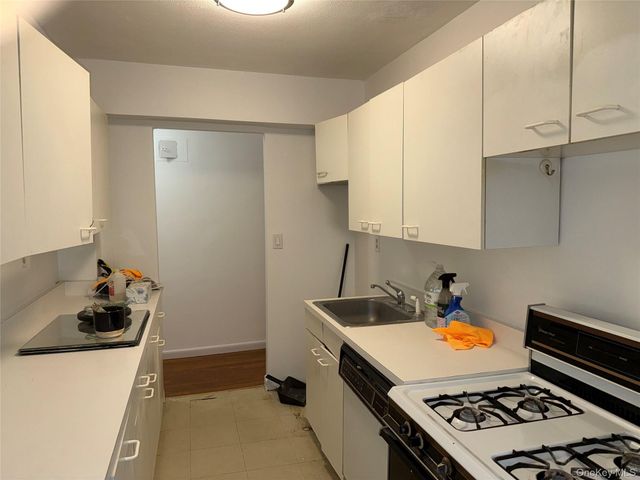 678 Warburton 3B, Yonkers, NY 10701