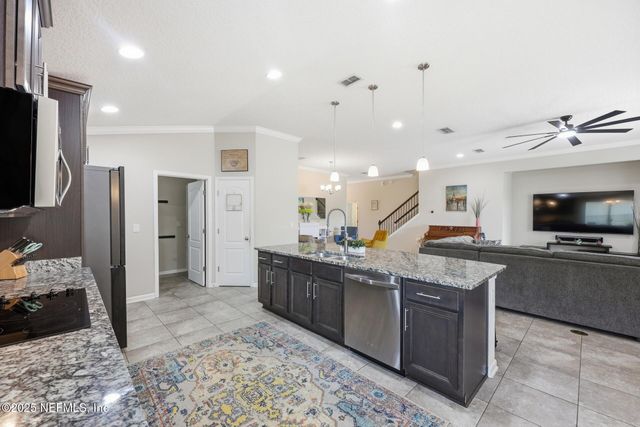 75057 FERN CREEK Drive, Yulee, FL 32097