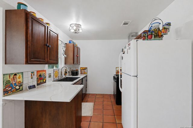 9726 Gold Dust, San Antonio, TX 78245