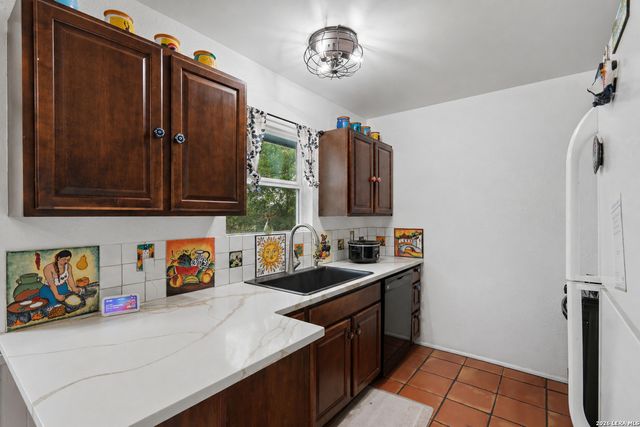 9726 Gold Dust, San Antonio, TX 78245