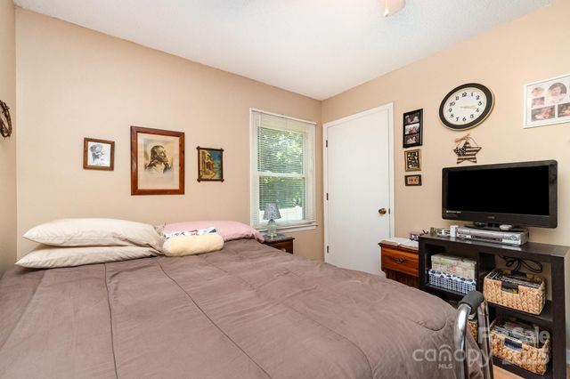 816 Radio Road, Statesville, NC 28677